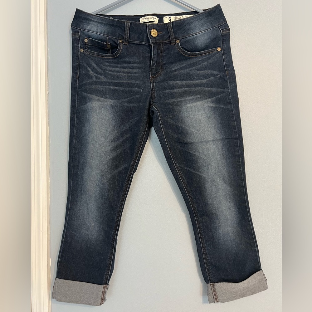 Indigo Rein Cropped Jeans- Size 9